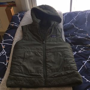 Patagonia reversible Los Gatos vest